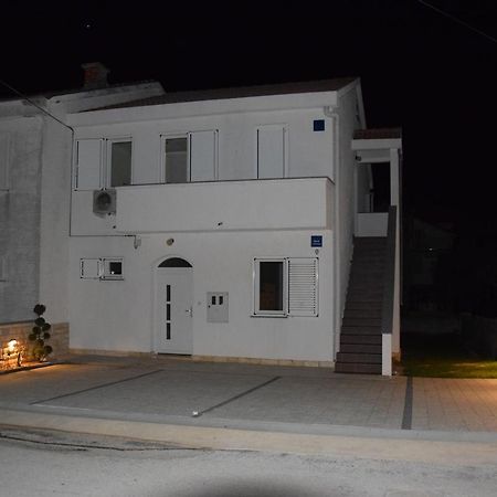 Apartment Bogdan 2 ปอฟเลียนา ภายนอก รูปภาพ