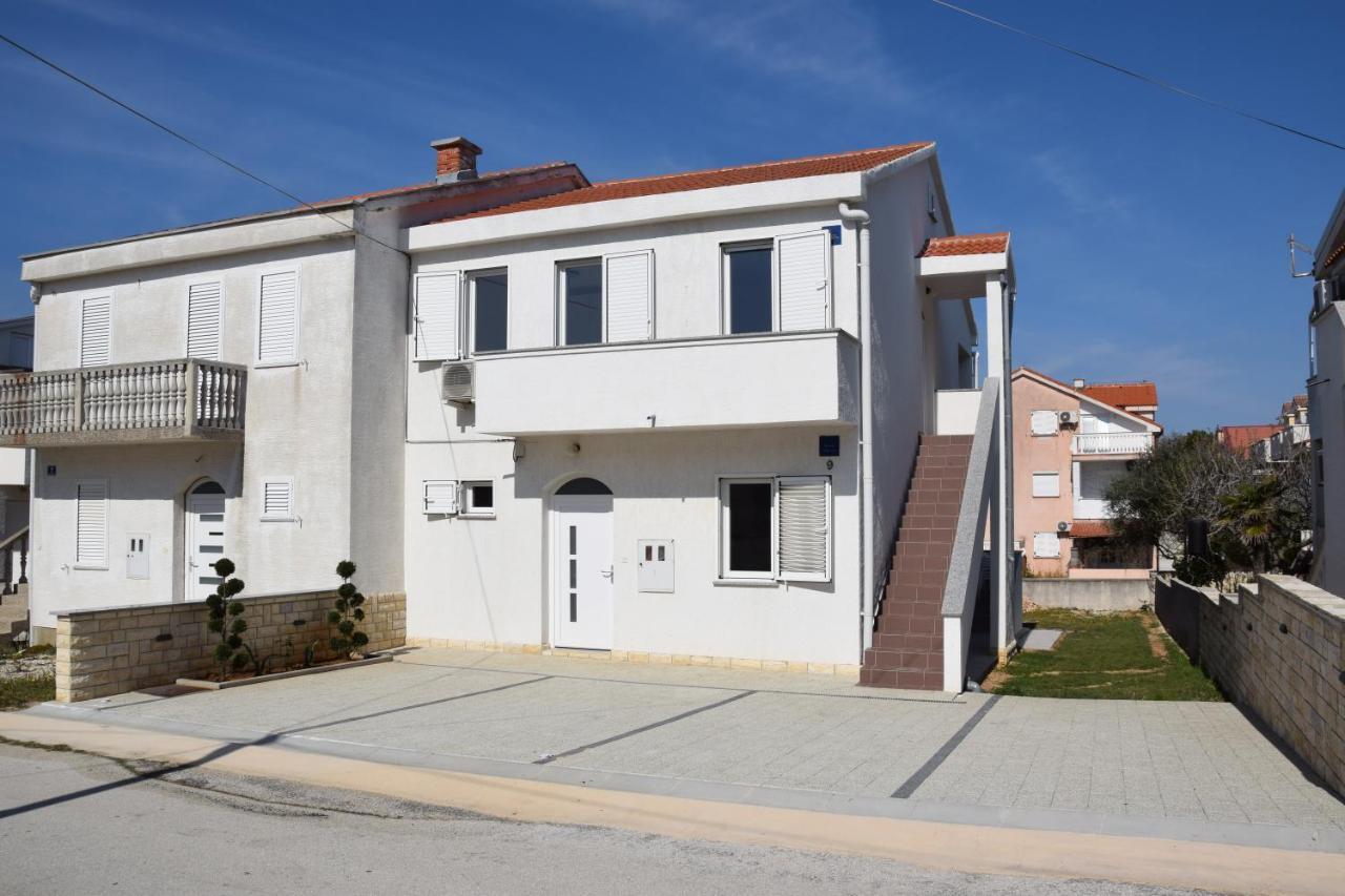 Apartment Bogdan 2 ปอฟเลียนา ภายนอก รูปภาพ